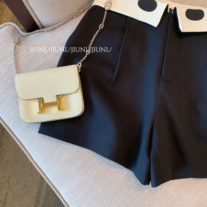 RM8816#酷丝棉设计感翻边黑色休闲西装短裤女夏季撞色直筒裤
