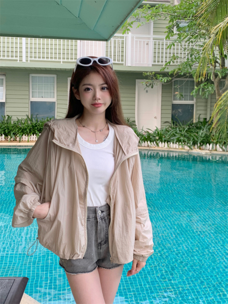 RM9382#大码女装夏季沙滩度假防晒衣骑车防紫外线透气薄夹克外套罩衫