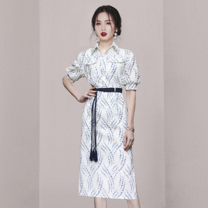 RM10670#夏季新款时尚气质印花刺绣灯笼袖通勤收腰开衩衬衣连衣裙