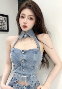 Real time internet celebrity sexy age reducing hanging neck short denim top+high waisted and buttocks wrapped skirt two-