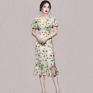 RM11861#夏季新款韩版时尚气质V领中长鱼尾裙修身印花田园风连衣裙