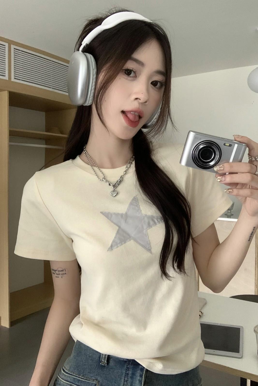 Actual shot of spring and summer Korean style hot girl star patch design pure cotton round neck short-sleeved T-shirt women's tops