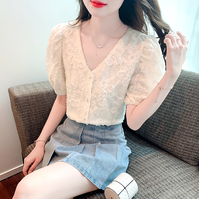 歐貨夏季新款氣質甜美立體花朵釘珠小個子V領開衫上衣女短袖襯衫