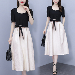 RM9673#纯欲风洋气假两件连衣裙2023夏季新款法式赫本风黑白拼接中长裙子
