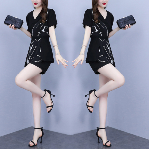 RM14493#大码女装2023夏季新款韩版时尚百搭显瘦拼接上衣+短裤套装