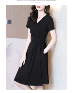 RM11773#连衣裙女2023年新款夏季黑色法式气质显瘦收腰设计感赫本风小黑裙