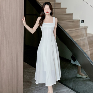RM17521#法式在逃公主吊带连衣裙女夏2023新款订婚礼服领证小白裙平时可穿