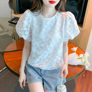 RM11163#泡泡袖刺绣花朵蕾丝2023夏季新款白色法式娃娃衫短袖上衣潮