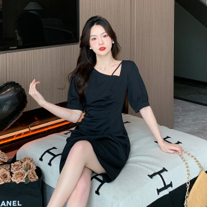 RM12325#新款法式复古赫本风收腰显瘦修身别致设计感炸街短袖连衣裙女