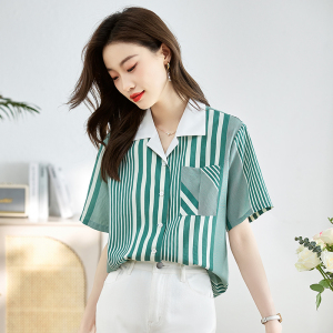 RM18151#夏季条纹拼色短袖减龄绿色宽松薄款透气V领女款洋气衬衫
