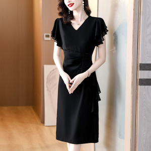 RM12667#夏季新款收腰裙气质名媛显瘦法式赫本风商端精致黑色连衣裙