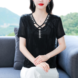 TR30616# 韩版黑色t恤女夏季新款性感v领女装上衣气质收腰短袖小衫夏天