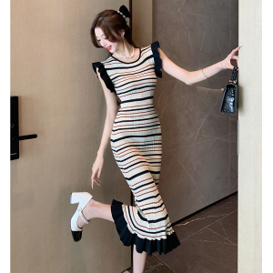 Summer New French Style Small Fragrant Style High Grade Feeling Slim Stripe Contrast Color Dress Fashion Sleeveless Wrap