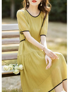 RM11979#夏季新款优雅气质牛油果色显白宽松甜美大码宽松小众连衣裙