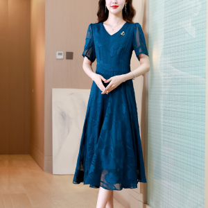 TR35712# 优雅孔雀蓝连衣裙夏季新款高级感显瘦减龄长裙子 服装批发女装批发服饰货源