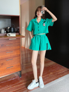TR36012# 卫衣套装女夏新款减龄Polo领绿色短款休闲时尚运动短裤两件套 服装批发女装服饰货源