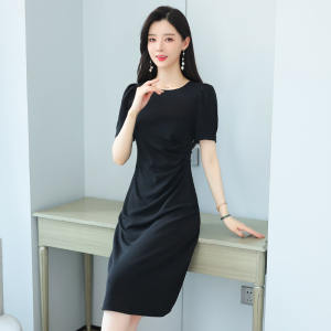 RM13222#夏季新款赫本风小黑裙子女黑色短袖圆领气质收腰显瘦连衣裙