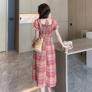 RM15248#夏季新款法式茶歇方领收腰显瘦格纹泡泡袖连衣裙女