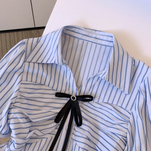 TR30390# 蓝色条纹韩系学院风衬衫女设计感小众夏季短款小个子收腰短袖上衣