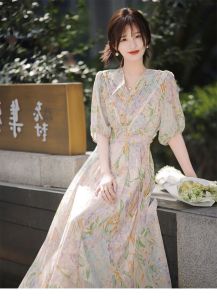 RM20618#夏季新款茶歇法式初恋长裙气质温柔风绝美碎花v领连衣裙子女