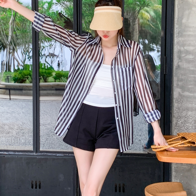 實拍韓版夏季新款女裝翻領薄款防曬服基礎款雪紡衫開衫襯衫襯衣
