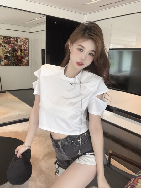 RM18300#时尚潮流设计韩版潮短款t恤女链子袖子开口夏季新款女装
