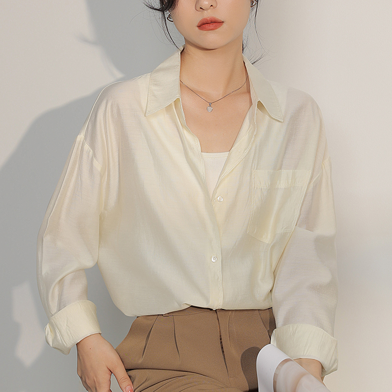 實拍薄款奶油色襯衫女2026春夏新款小眾設計感長袖防曬衫外套上衣
