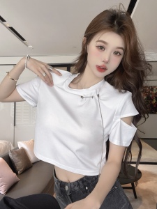 RM18300#时尚潮流设计韩版潮短款t恤女链子袖子开口夏季新款女装