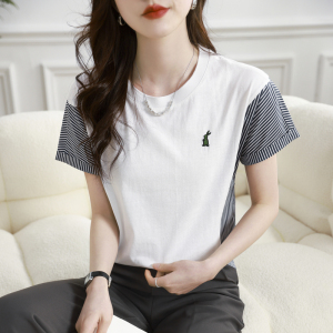 RM12702#白色条纹冰丝短袖T恤夏季女2023年新款设计感显瘦上衣体恤