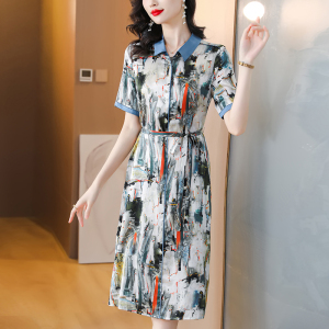 RM12461#复古风彩色水墨印花重磅桑蚕丝连衣裙女小翻领系带收腰夏季长裙子