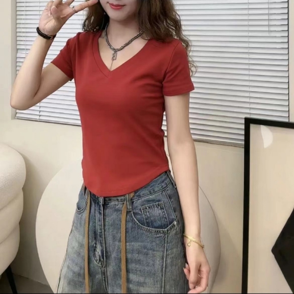 RM13487#大码女装上衣韩版时尚纯色短款修身显瘦V领T恤
