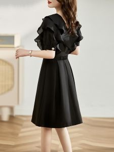 RM13580#泡泡袖黑色v领连衣裙女装夏高级感赫本风小个子高档法式复古裙子