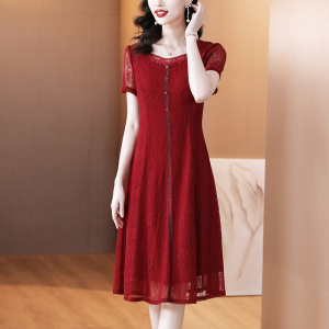 RM12536#中老年妈妈款蕾丝中长款连衣裙红色喜庆新款修身时尚气质裙子