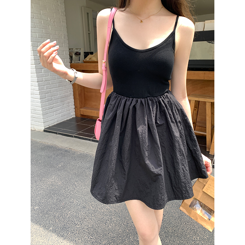 Real shot of Korean chic summer new style small fresh and sweet figure-showing suspender backless dress 2024 Korean version