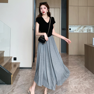 RM13998#法式气质韩版小众休闲收腰设计感短袖v领T恤显廋半身裙两件套女夏