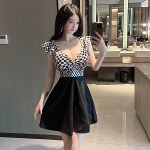 Deep V-neck low cut sexy print patchwork leopard print flying sleeves large swing dress
