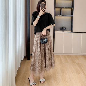 TR37440# 夏新款韩系显瘦别致蕾丝半身裙a字裙开叉短袖T恤两件套装 服装批发女装批发服饰货源