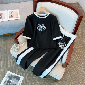 RM15553#夏季新款设计感时尚茶花刺绣休闲上衣直筒裤大码两件套女
