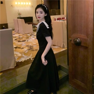 RM14822#黑色连衣裙女夏2023新款法式复古方领收腰显瘦气质赫本风长款裙子