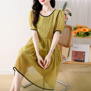 RM13429#夏季新款优雅气质牛油果色显白宽松甜美大码宽松小众连衣裙