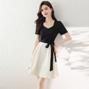 RM13586#赫本风连衣裙2023夏季韩版新款拼接高级假两件套修身小个子短裙女