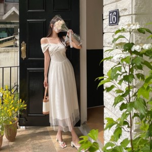 TR34841# 韩版INS一字肩两穿连衣裙子设计感复古长款显瘦赫本小白裙