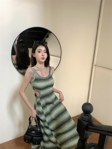 TR33142# 韩系小众复古撞色吊带连衣裙 服装批发女装批发服饰货源