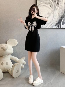 RM14882#法式黑色连衣裙子女小众设计感显瘦减龄洋气小个子蝴蝶结t恤裙夏