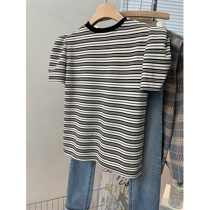 New Korean style fashion niche design striped shoulder pads look thin and all-match pure cotton T-shirt