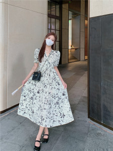 RM15187#法式V领黑色碎花连衣裙复古修身显瘦温柔气质中长款印花裙子