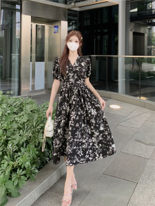 RM15187#法式V领黑色碎花连衣裙复古修身显瘦温柔气质中长款印花裙子