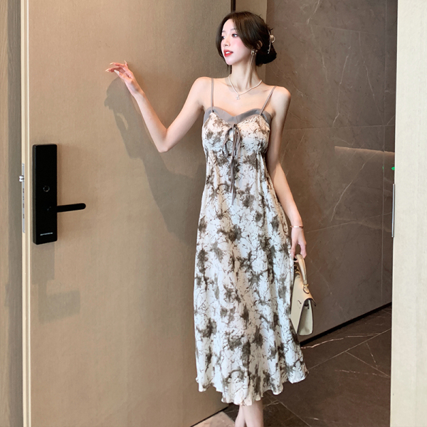 RM19746#法式复古高级感扎染吊带连衣裙小众设计气质印花修身长裙