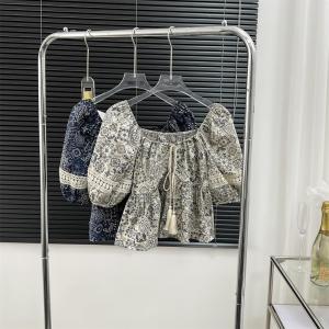 TR48540# 夏季新款设计感别致上衣法式收腰短款娃娃衫女装小众气质短袖衬衫 服装批发女装批发服饰货源