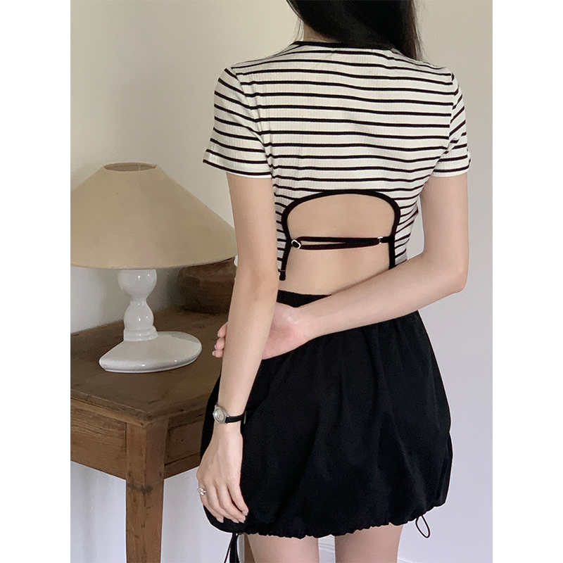 Real shot American simple striped T-shirt backless self-cultivation design sense short sexy round neck short-sleeved top women